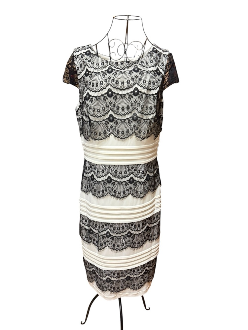 JAX nwot Black Lace Overlay Ivory Midi Cocktail Sheath Dress size 12